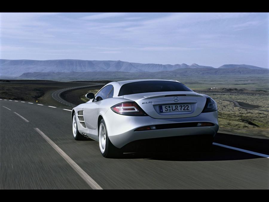  Mercedes-Benz SLR McLaren 2004 года  (фото 62 из 175)